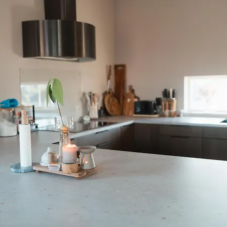 Villa Moderne Familiehus Naer Alesund Sentrum Og Flyplass *